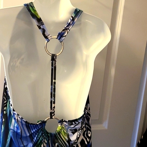 INCONNUE Open Back Abstract Print Sleeveless Blouse Size Small - Picture 7 of 7